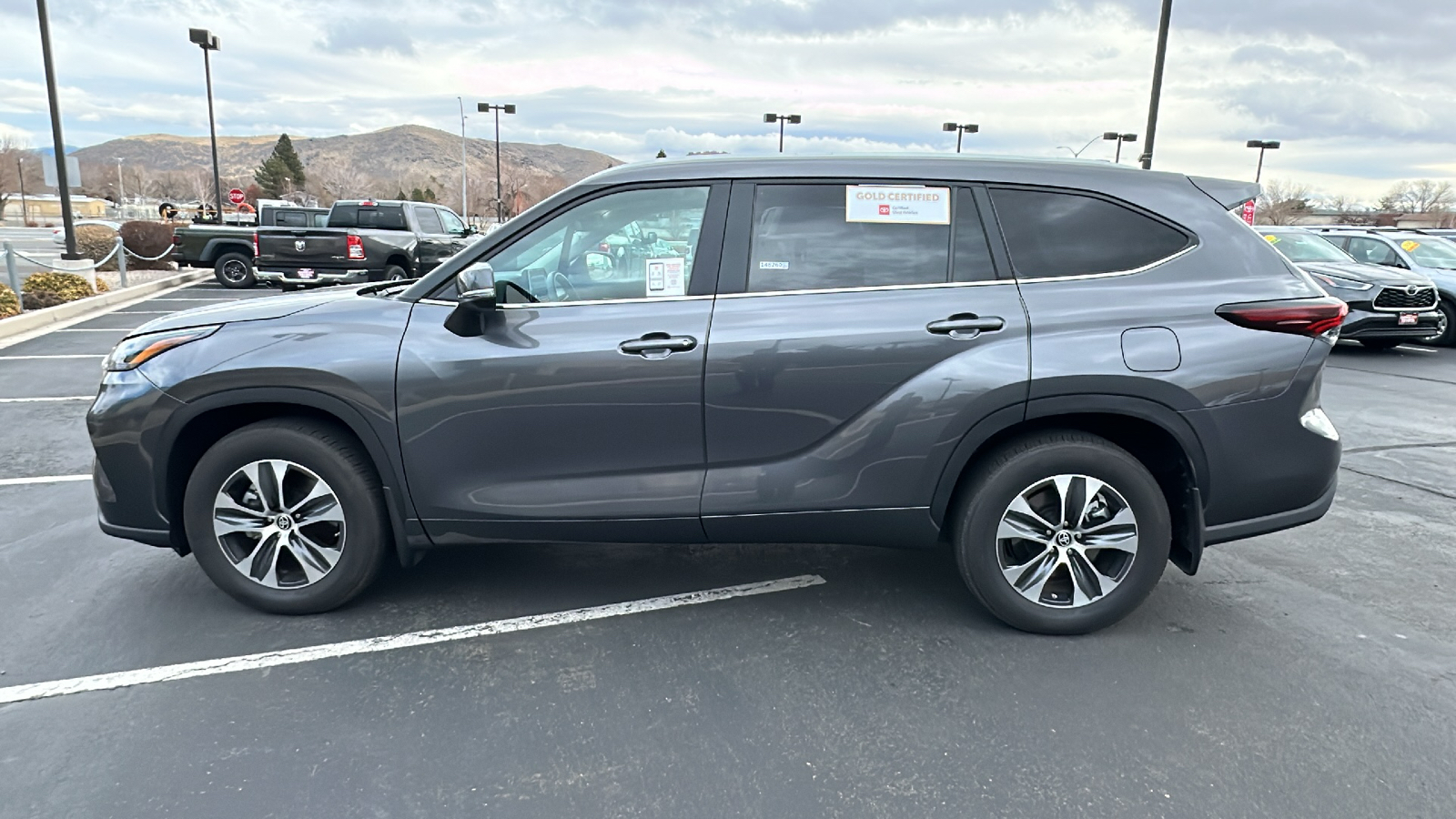 2024 Toyota Highlander XLE 6