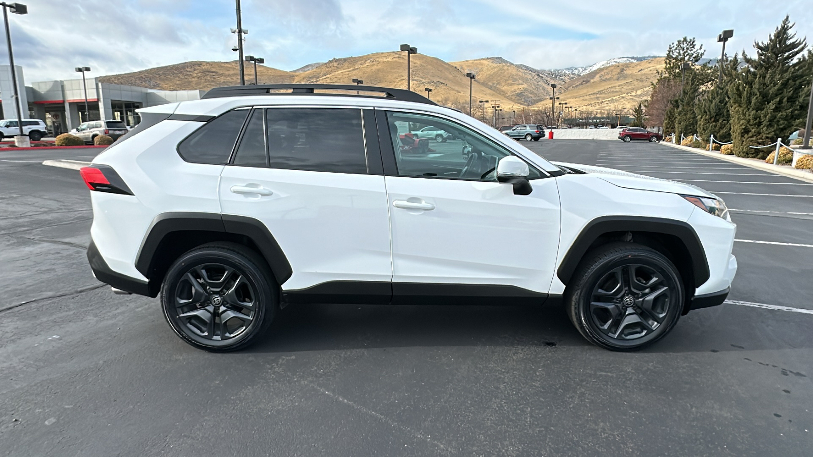 2024 Toyota RAV4 Adventure 2