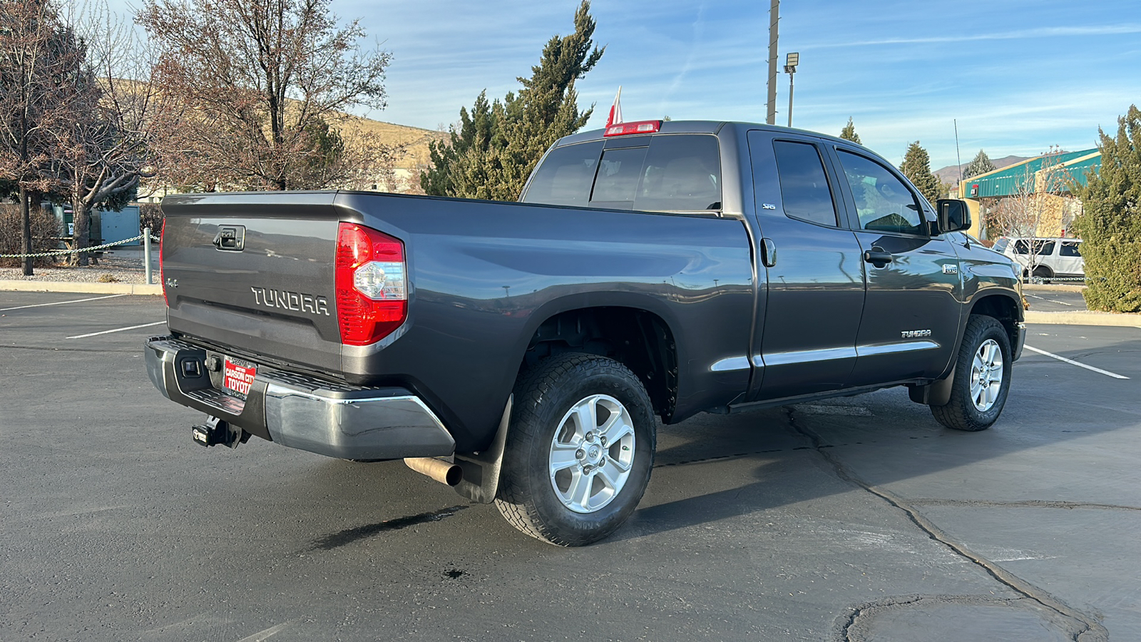 2019 Toyota Tundra 4WD SR5 3