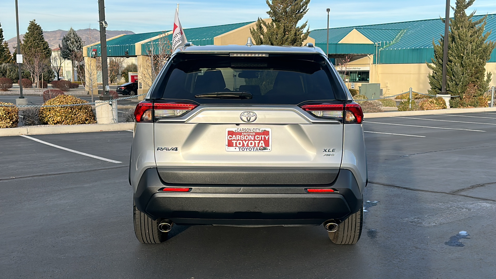 2022 Toyota RAV4 XLE 4