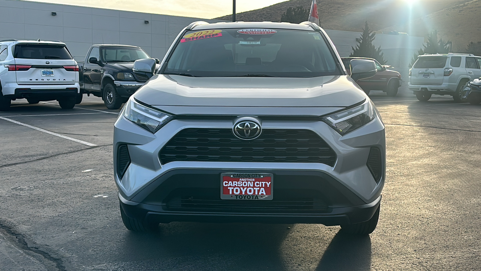 2022 Toyota RAV4 XLE 8