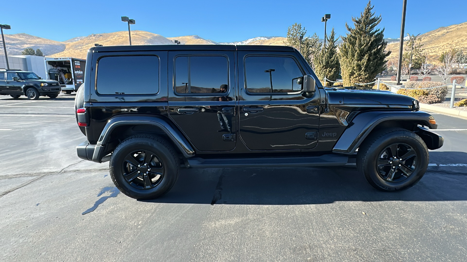 2020 Jeep Wrangler Unlimited Sahara High Altitude 2