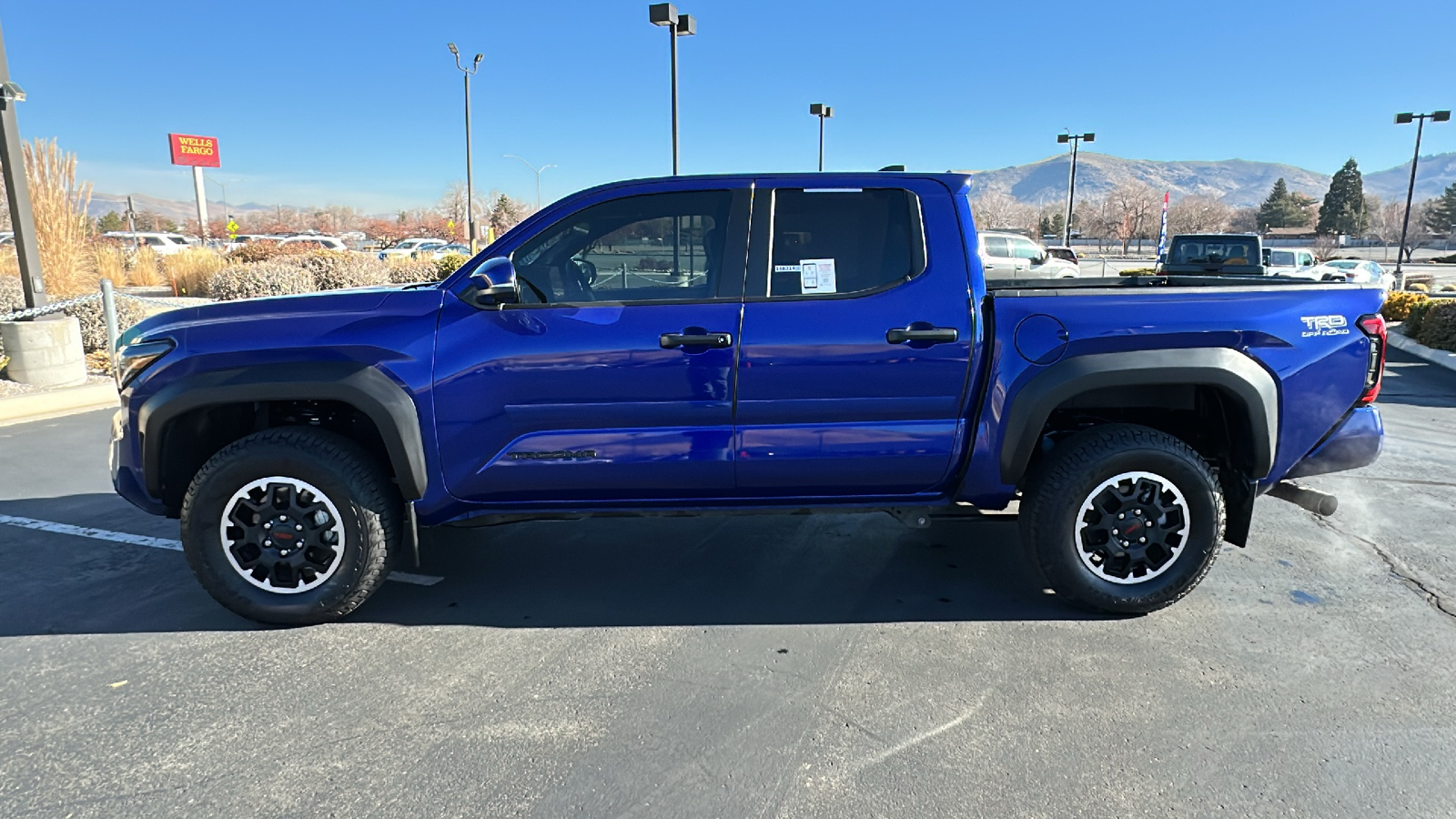 2024 Toyota Tacoma 4WD TRD Off Road 6