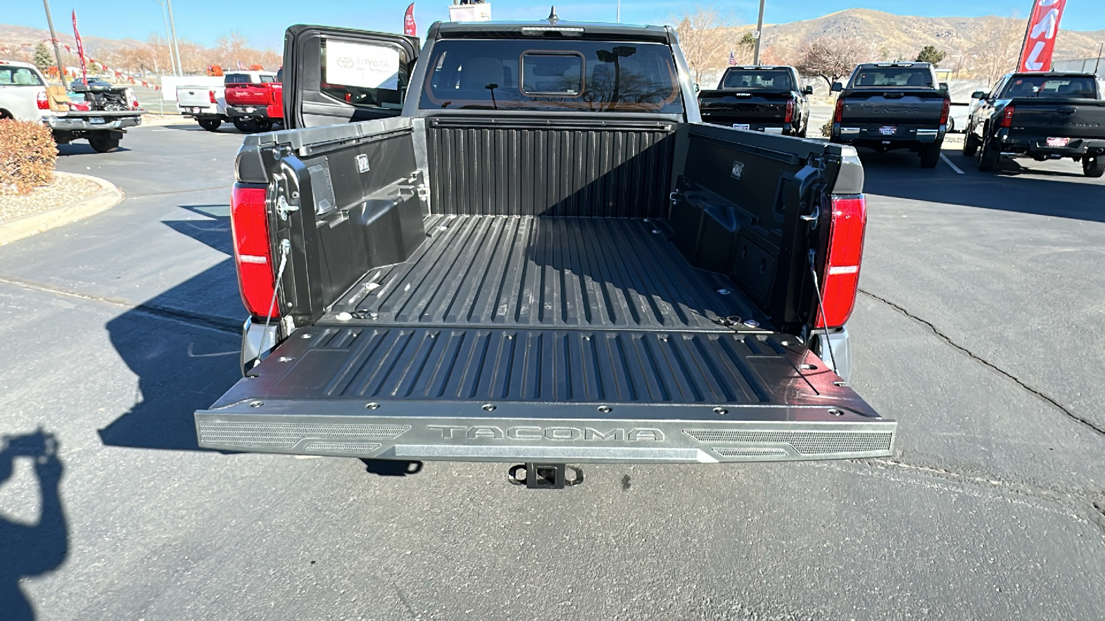 2024 TOYOTA Tacoma TRD Off-Road 12