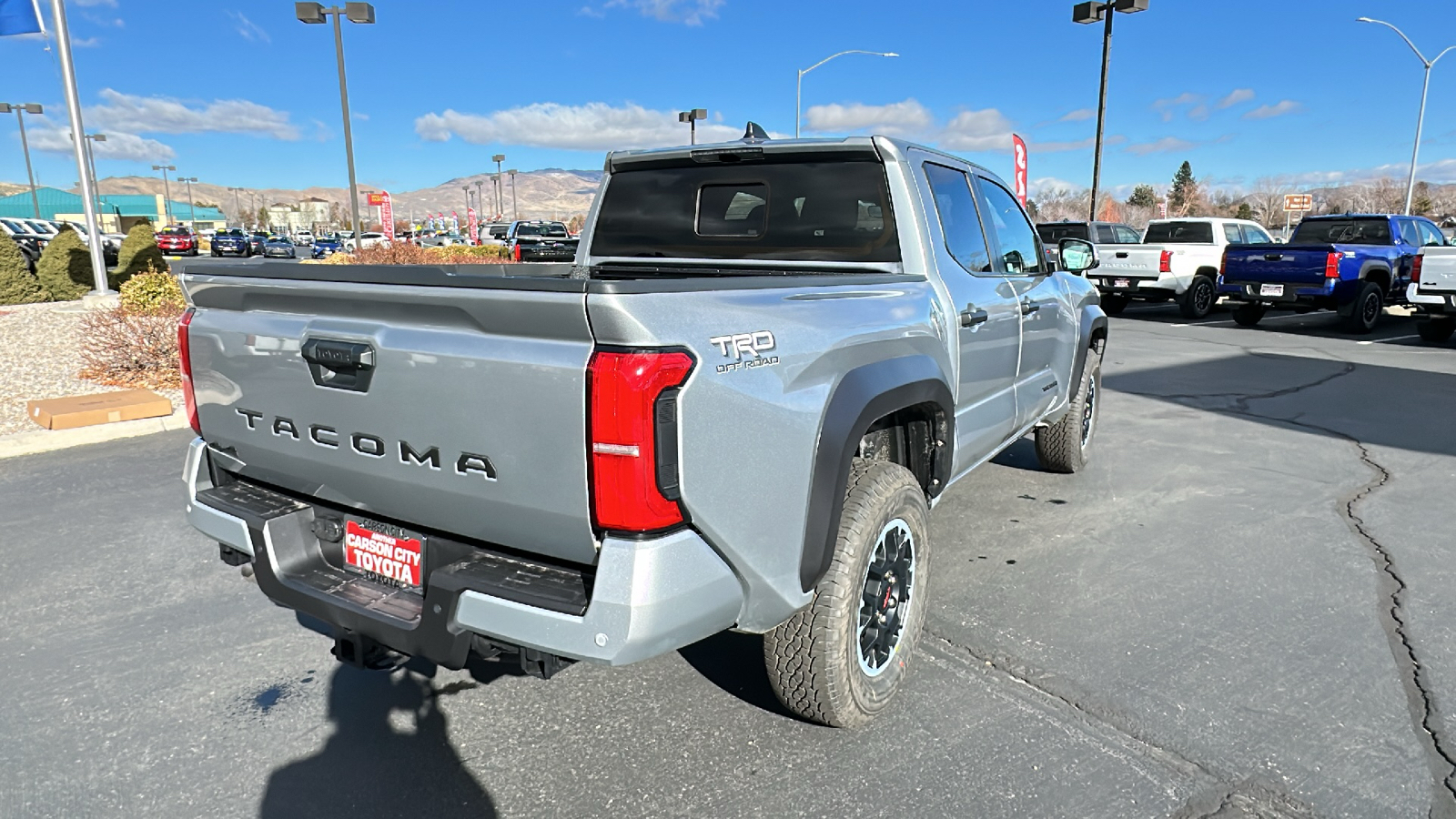 2024 TOYOTA Tacoma TRD Off-Road 3