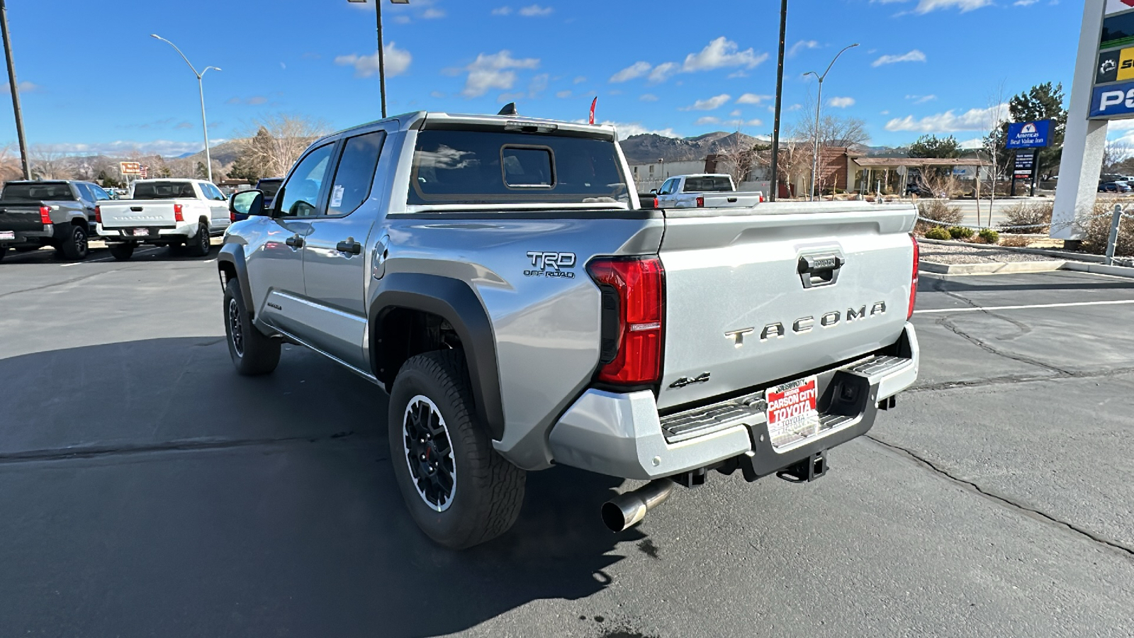 2024 TOYOTA Tacoma TRD Off-Road 5