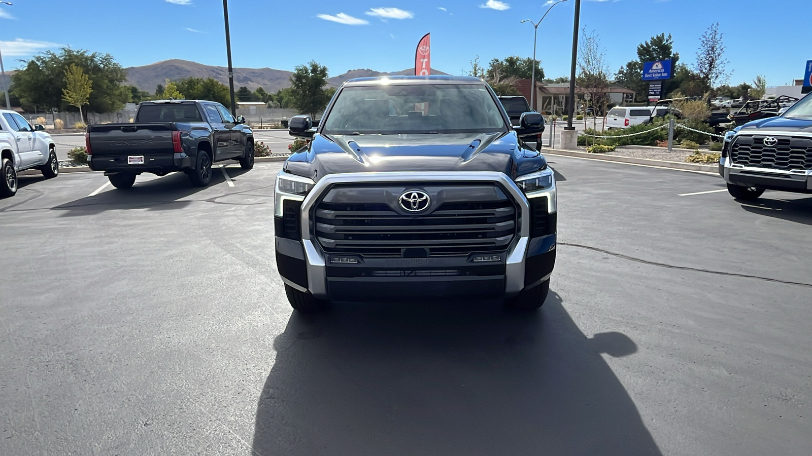 2024 TOYOTA Tundra Limited 8