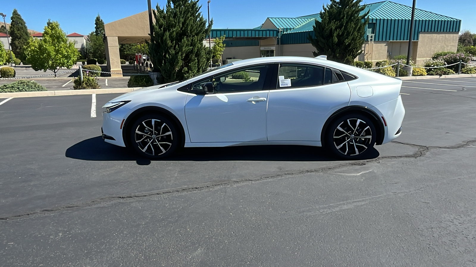 2024 TOYOTA Prius Prime XSE 6