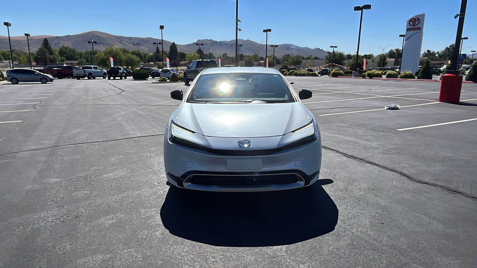 2024 TOYOTA Prius Prime XSE 8