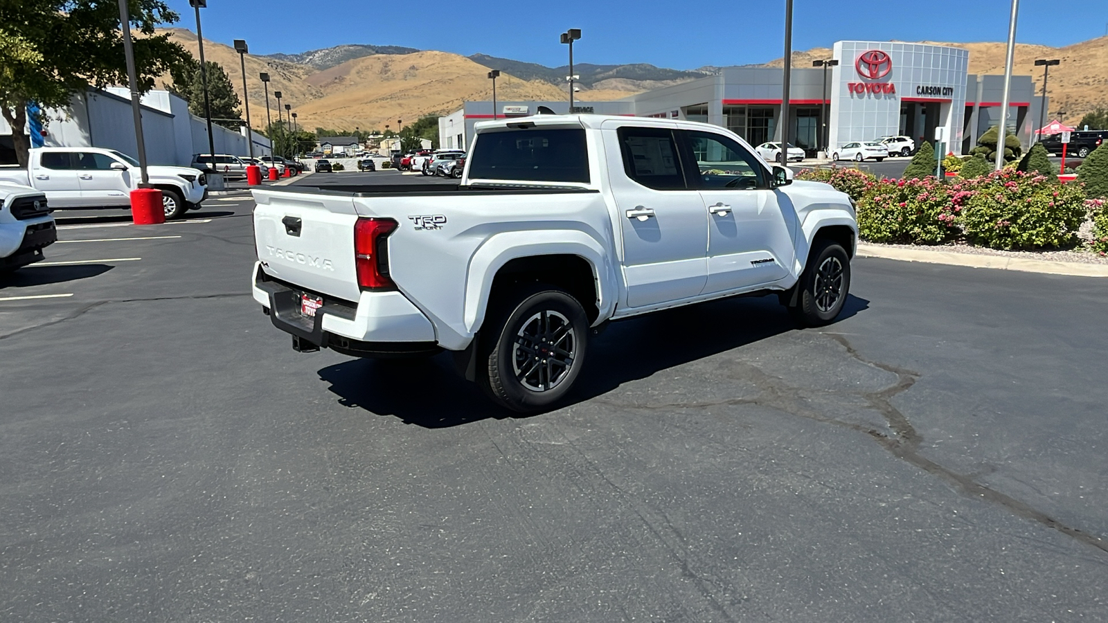 2024 TOYOTA Tacoma TRD Sport 3