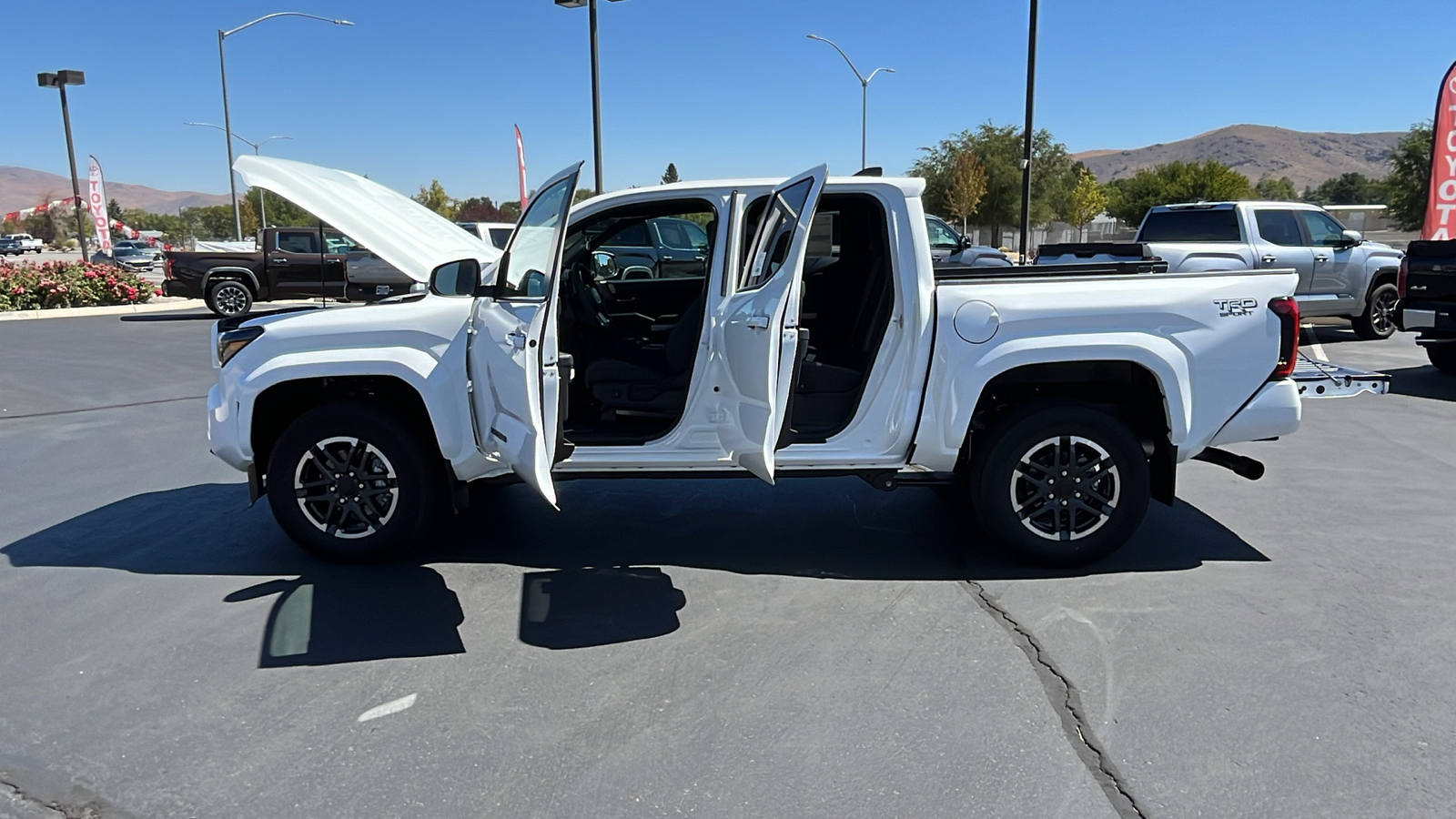 2024 TOYOTA Tacoma TRD Sport 11