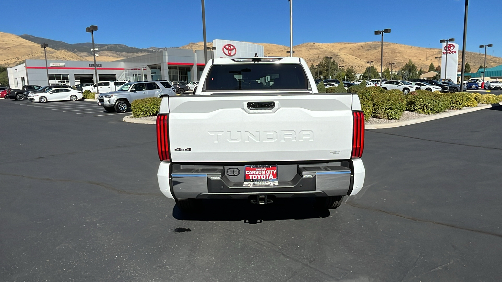 2024 TOYOTA Tundra SR5 4