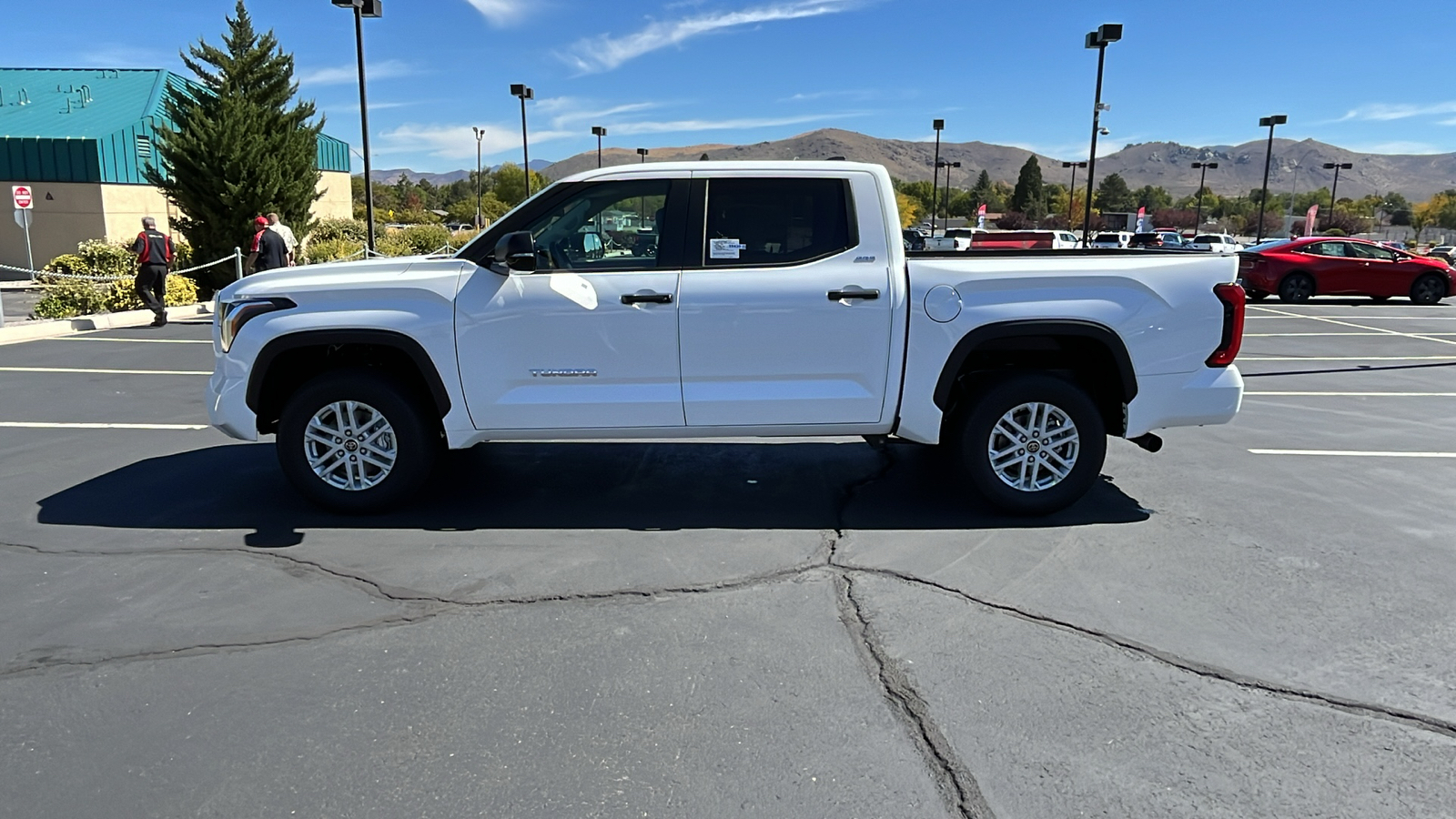 2024 TOYOTA Tundra SR5 6