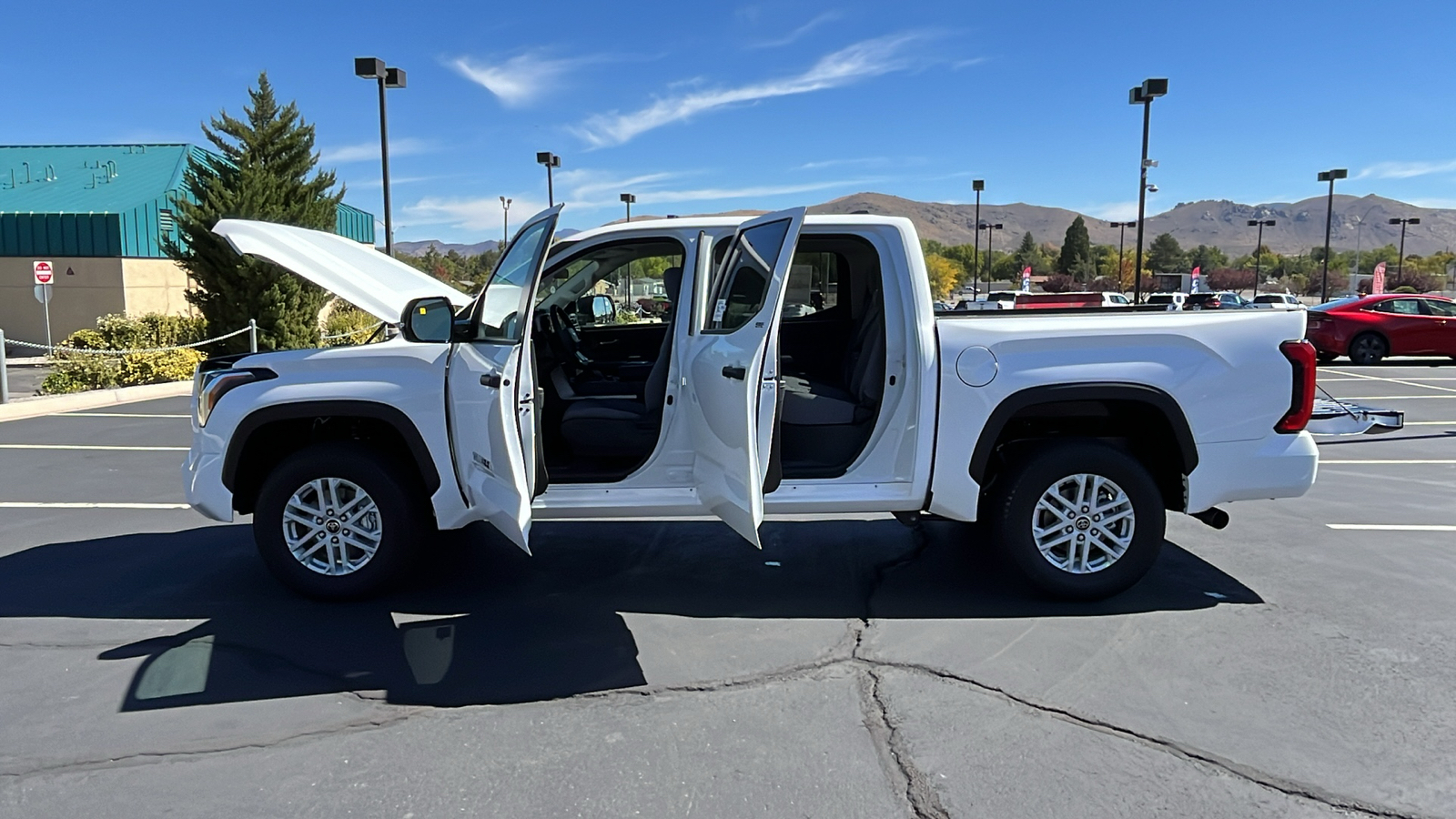 2024 TOYOTA Tundra SR5 11