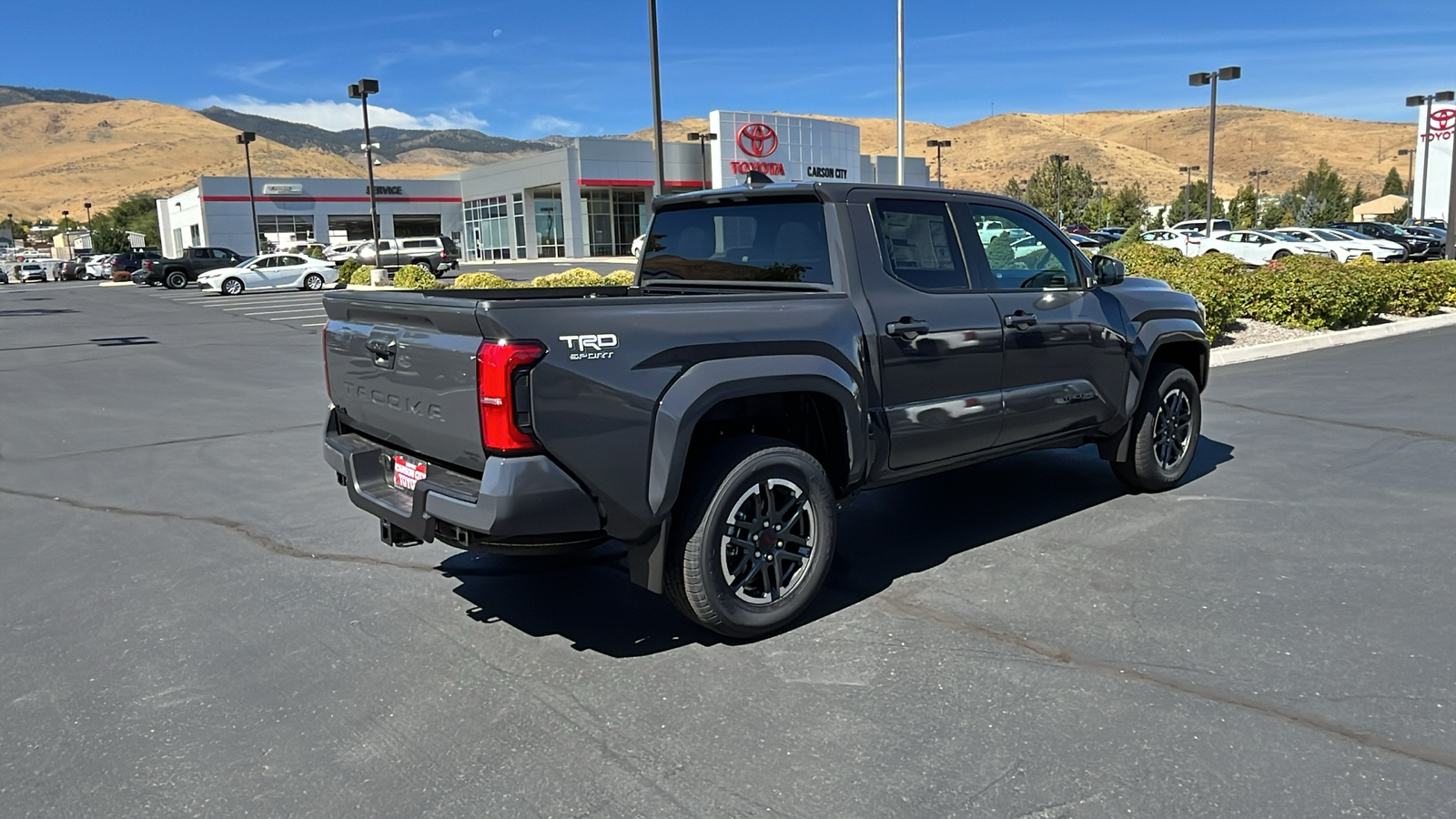 2024 TOYOTA Tacoma TRD Sport 3