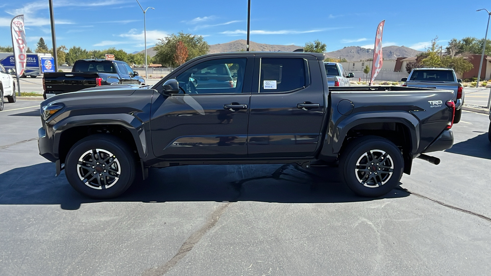 2024 TOYOTA Tacoma TRD Sport 6