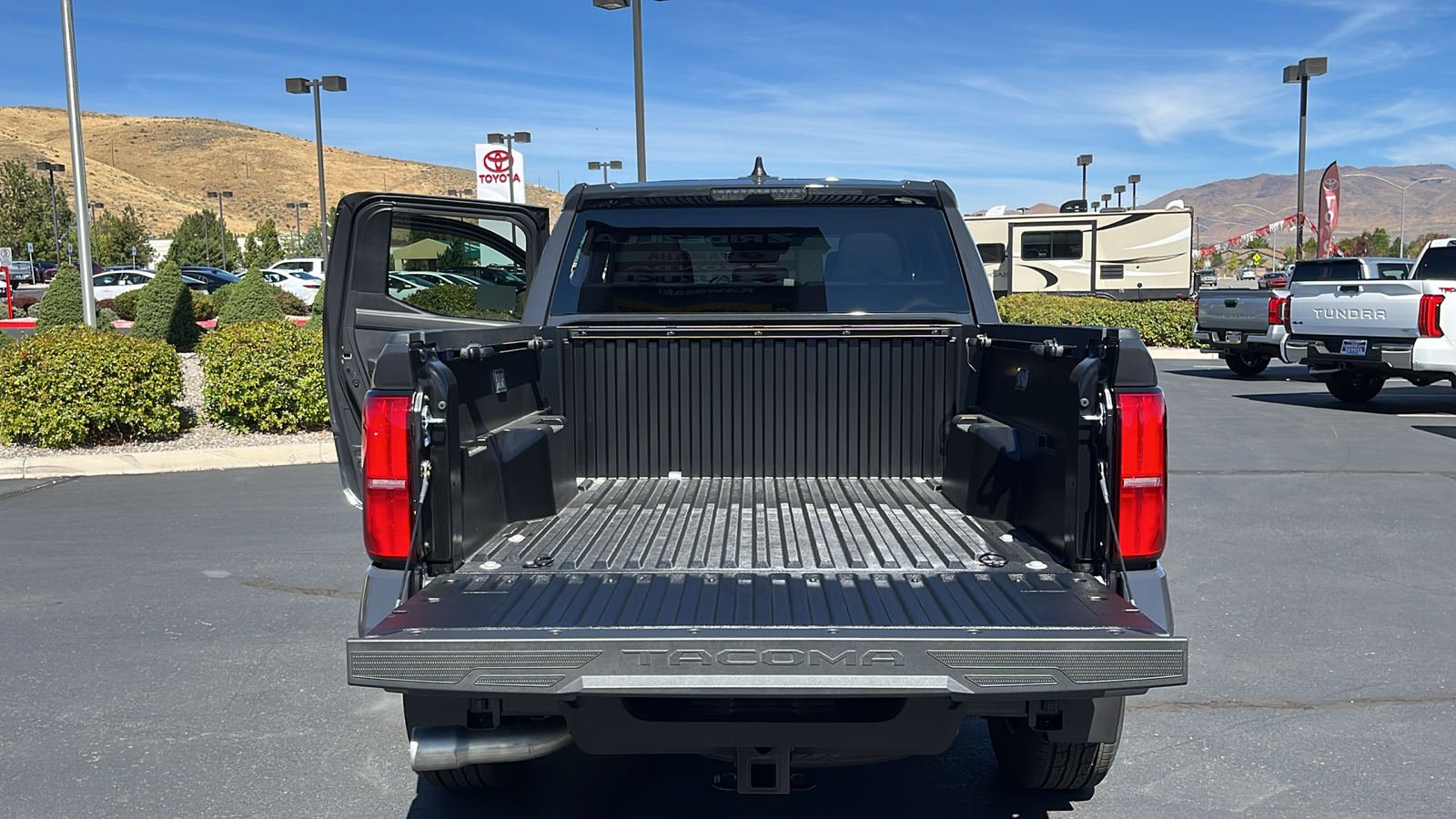 2024 TOYOTA Tacoma TRD Sport 10