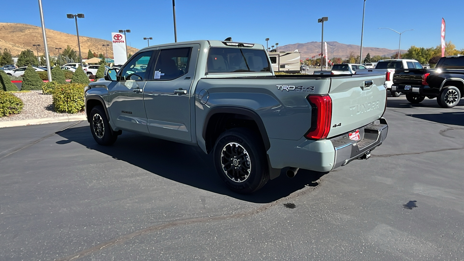 2024 TOYOTA Tundra SR5 5