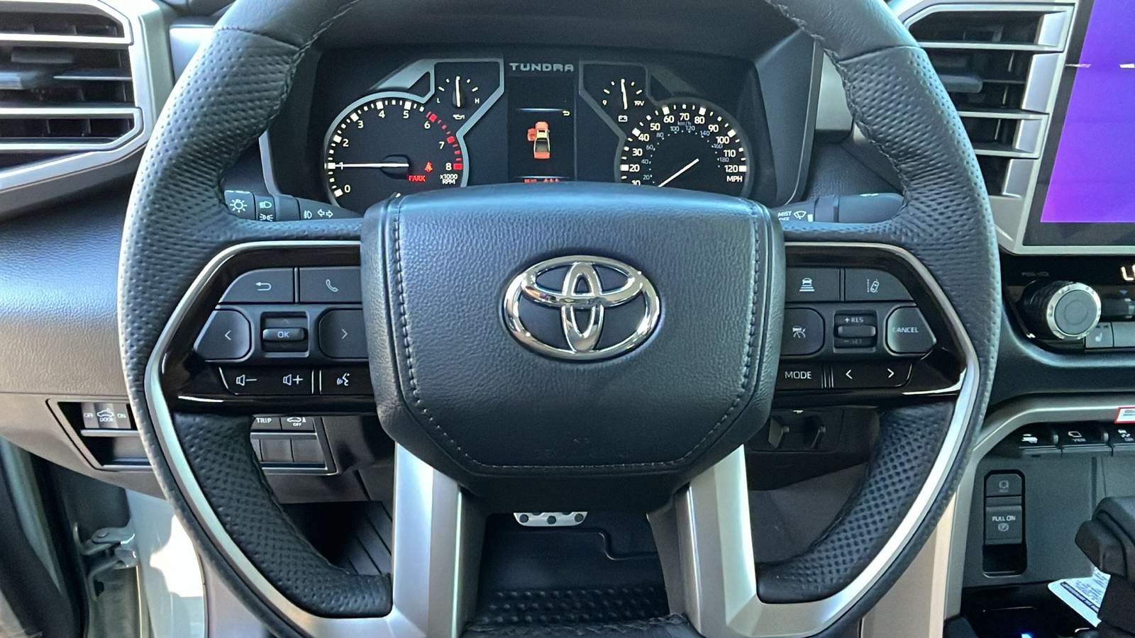 2024 TOYOTA Tundra SR5 13