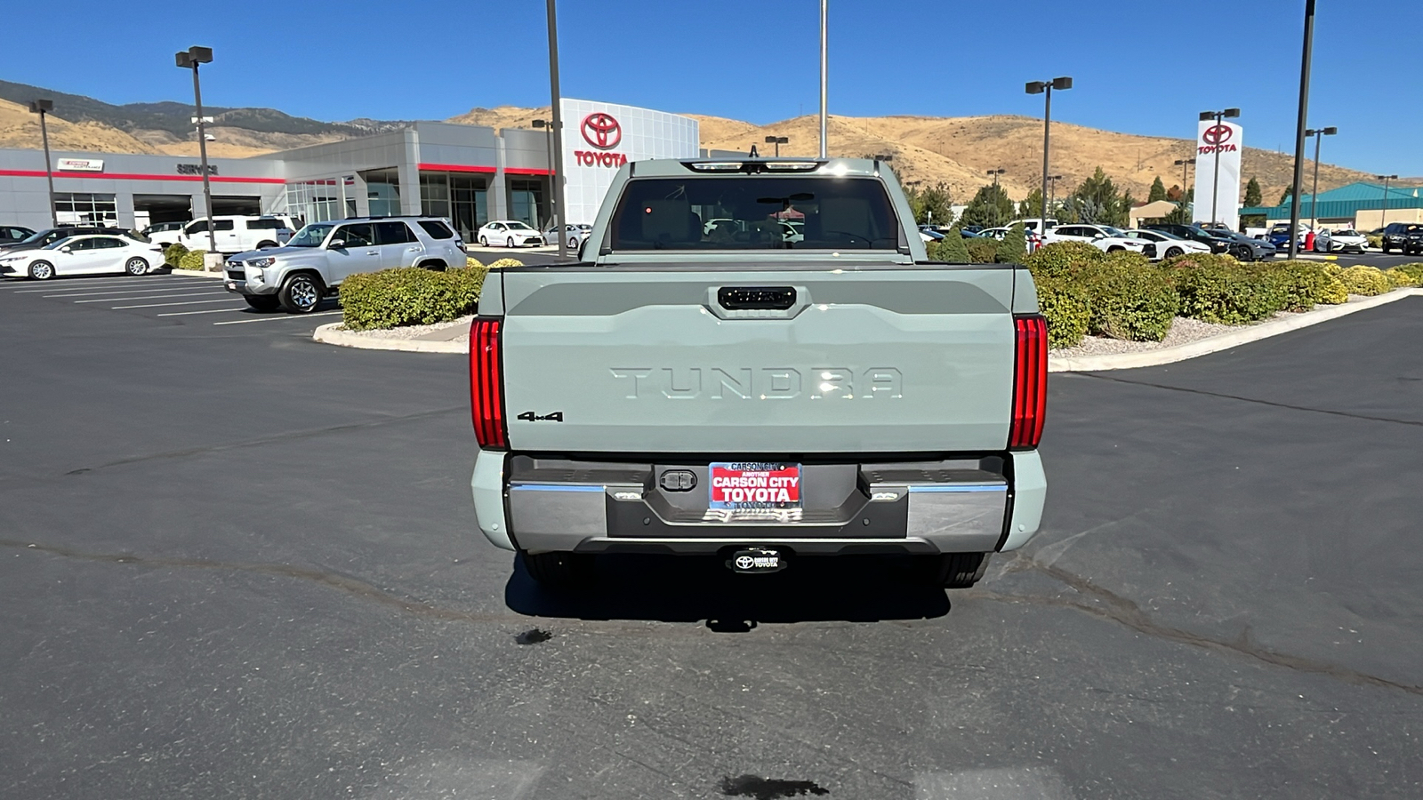 2024 TOYOTA Tundra SR5 4