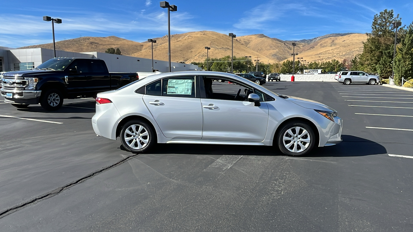 2024 TOYOTA Corolla LE 2