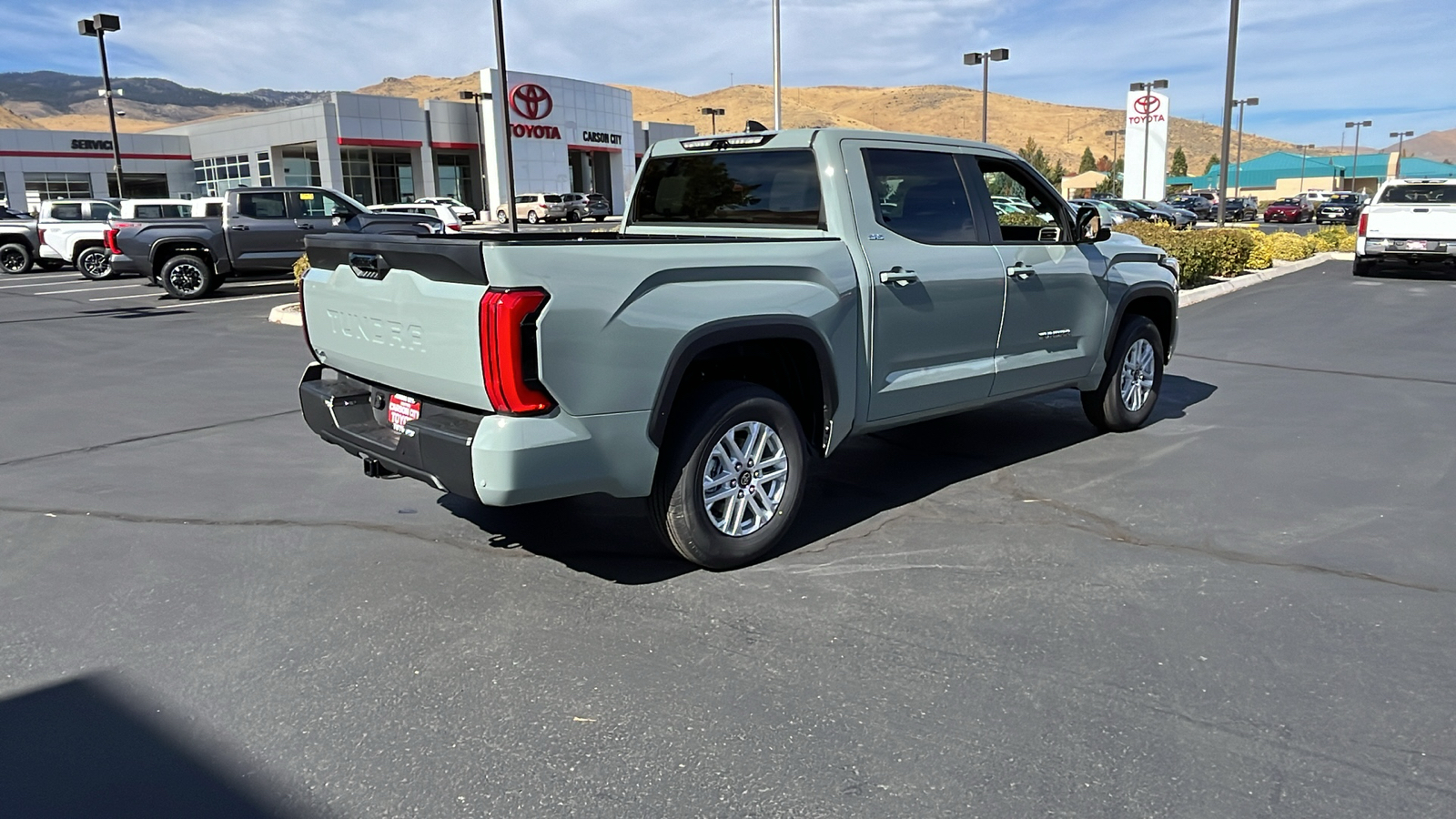 2025 TOYOTA Tundra SR5 3