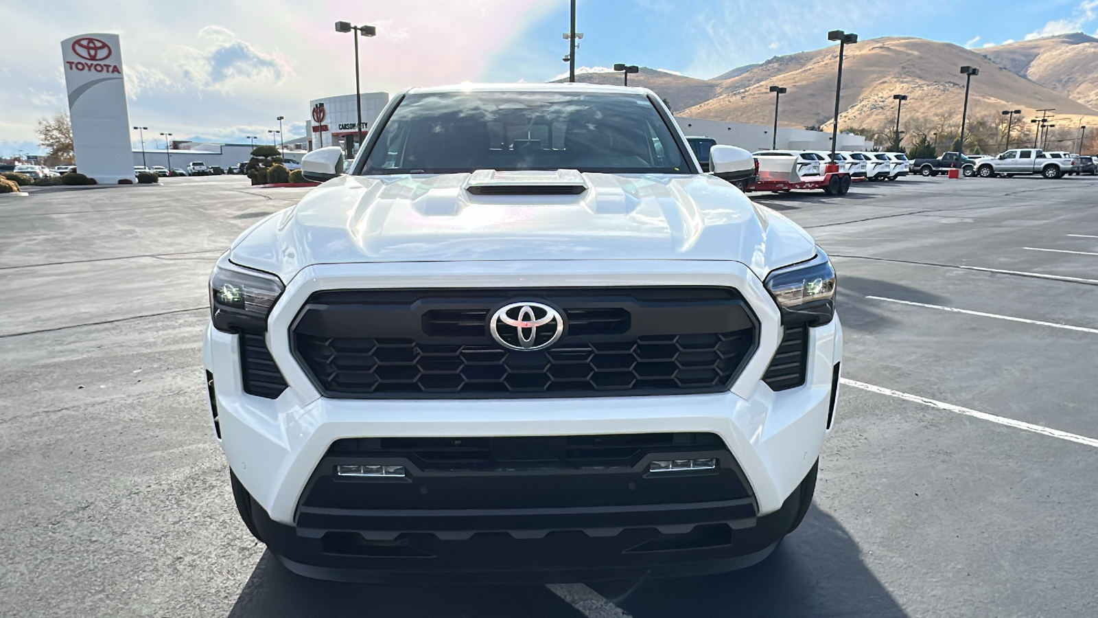 2024 TOYOTA Tacoma TRD Sport 8