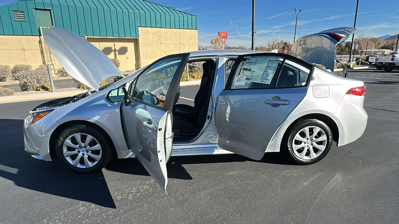 2025 TOYOTA Corolla LE 11