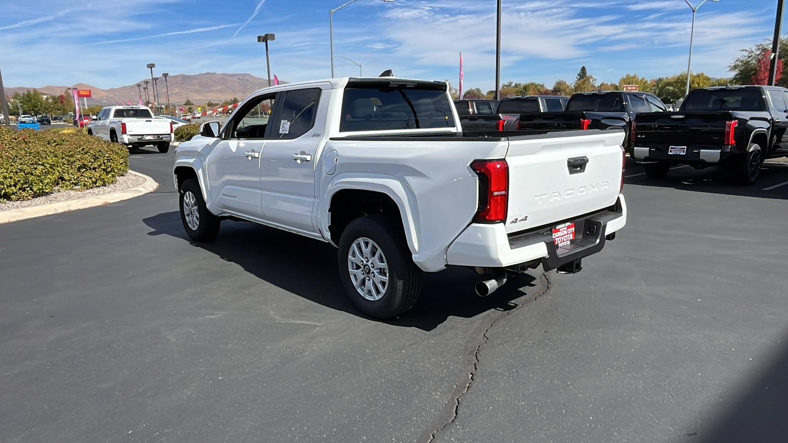 2024 TOYOTA Tacoma SR5 5