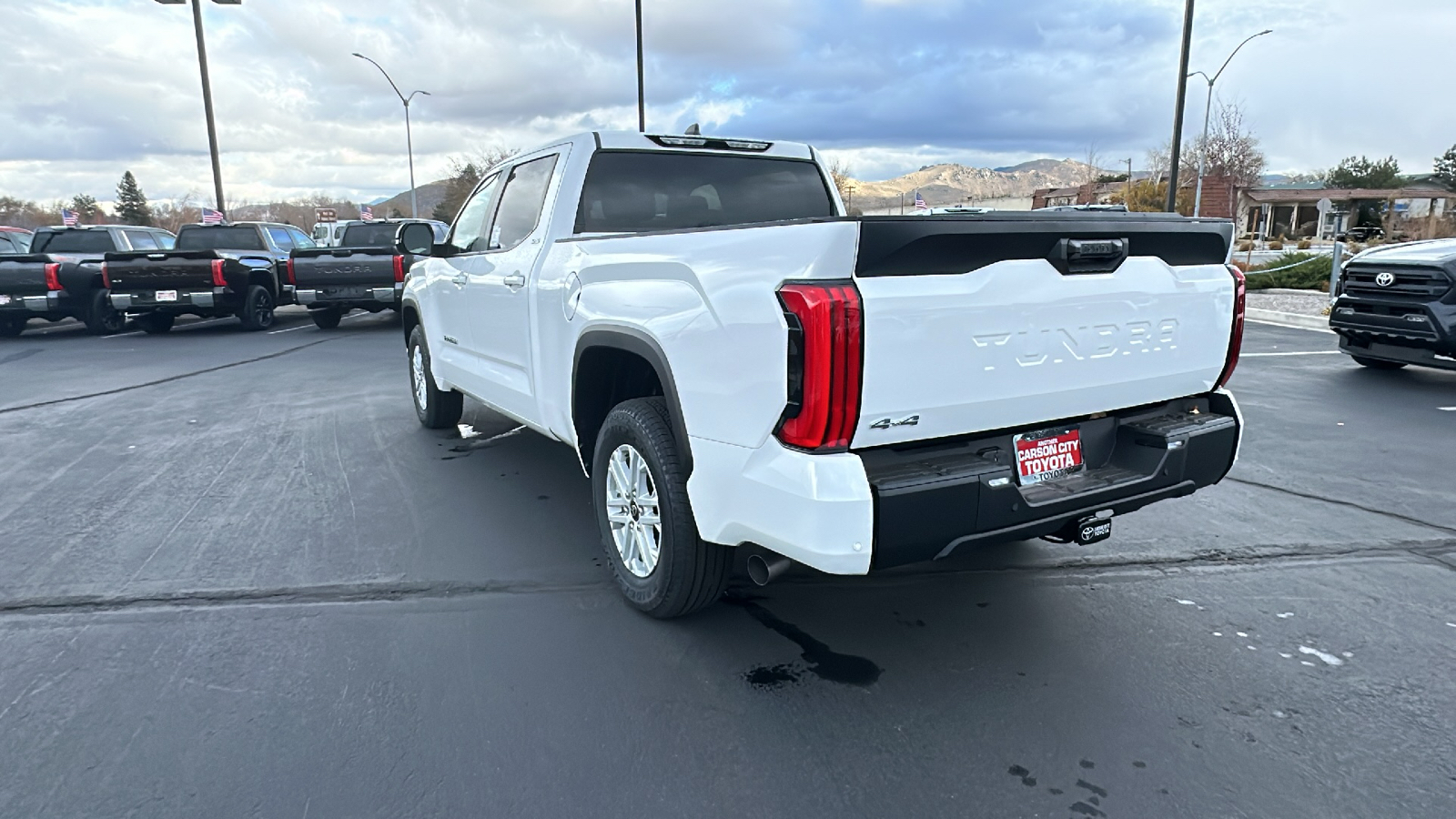 2025 TOYOTA Tundra SR5 5