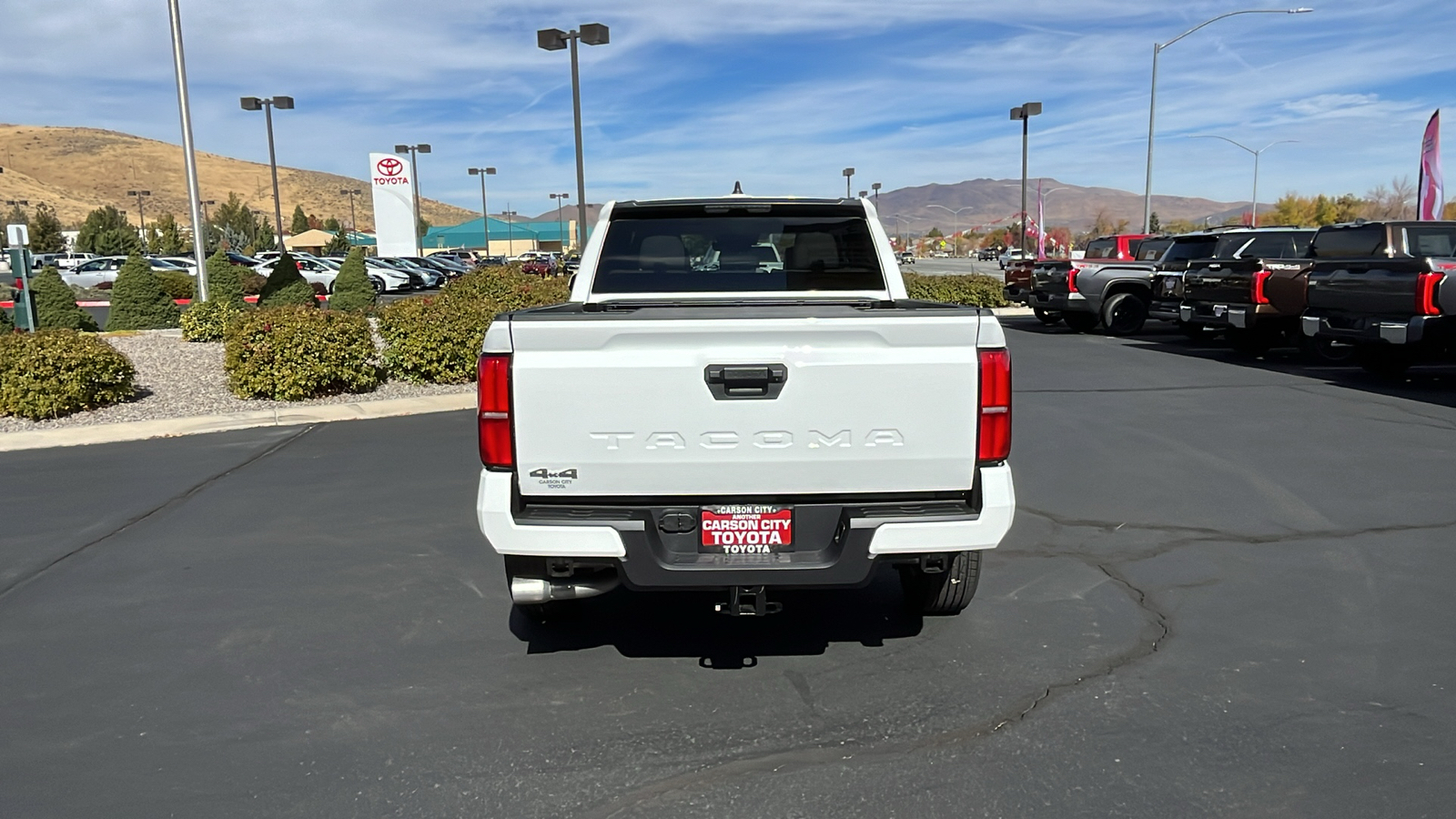 2024 TOYOTA Tacoma SR5 4