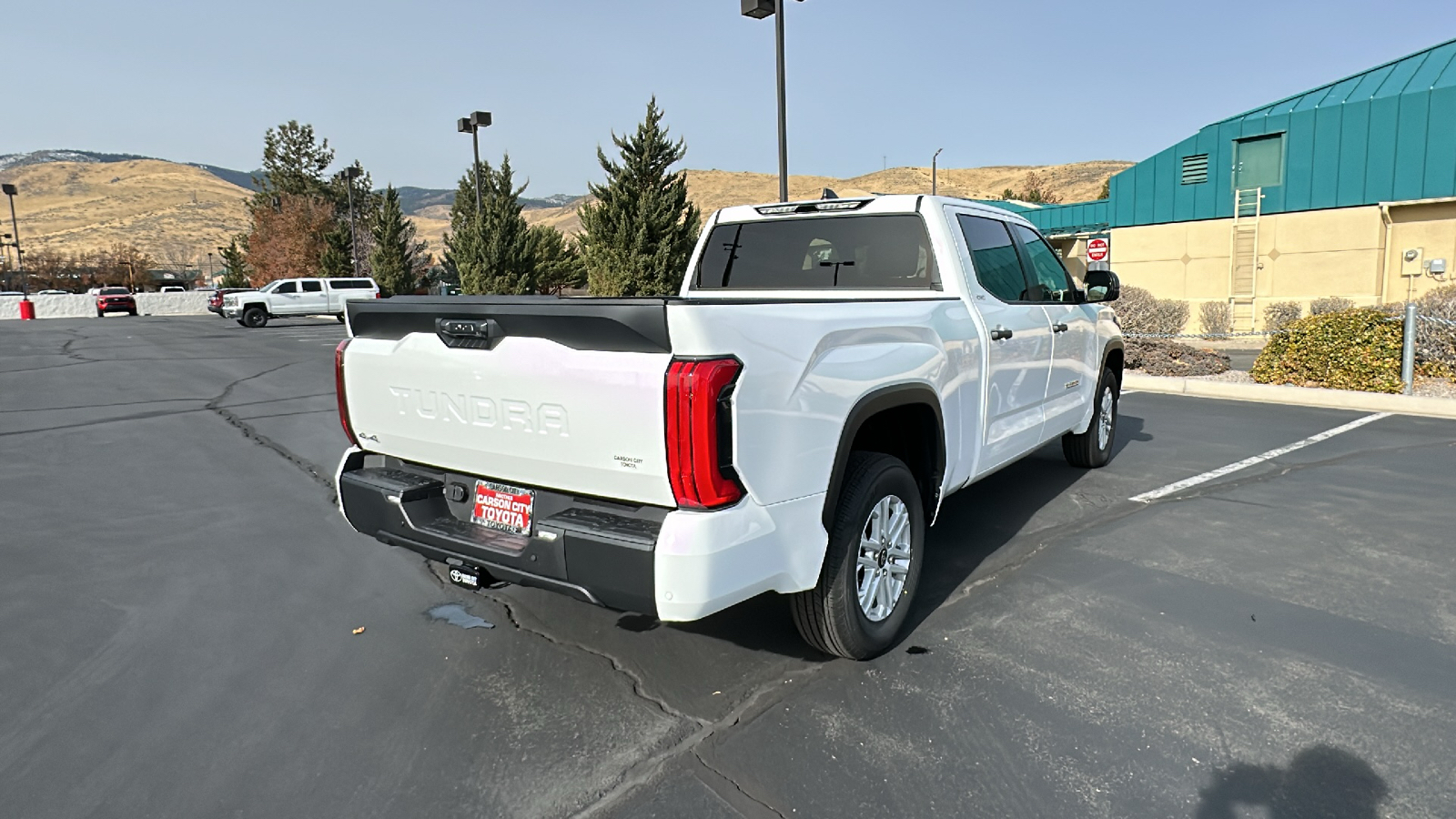 2025 TOYOTA Tundra SR5 3