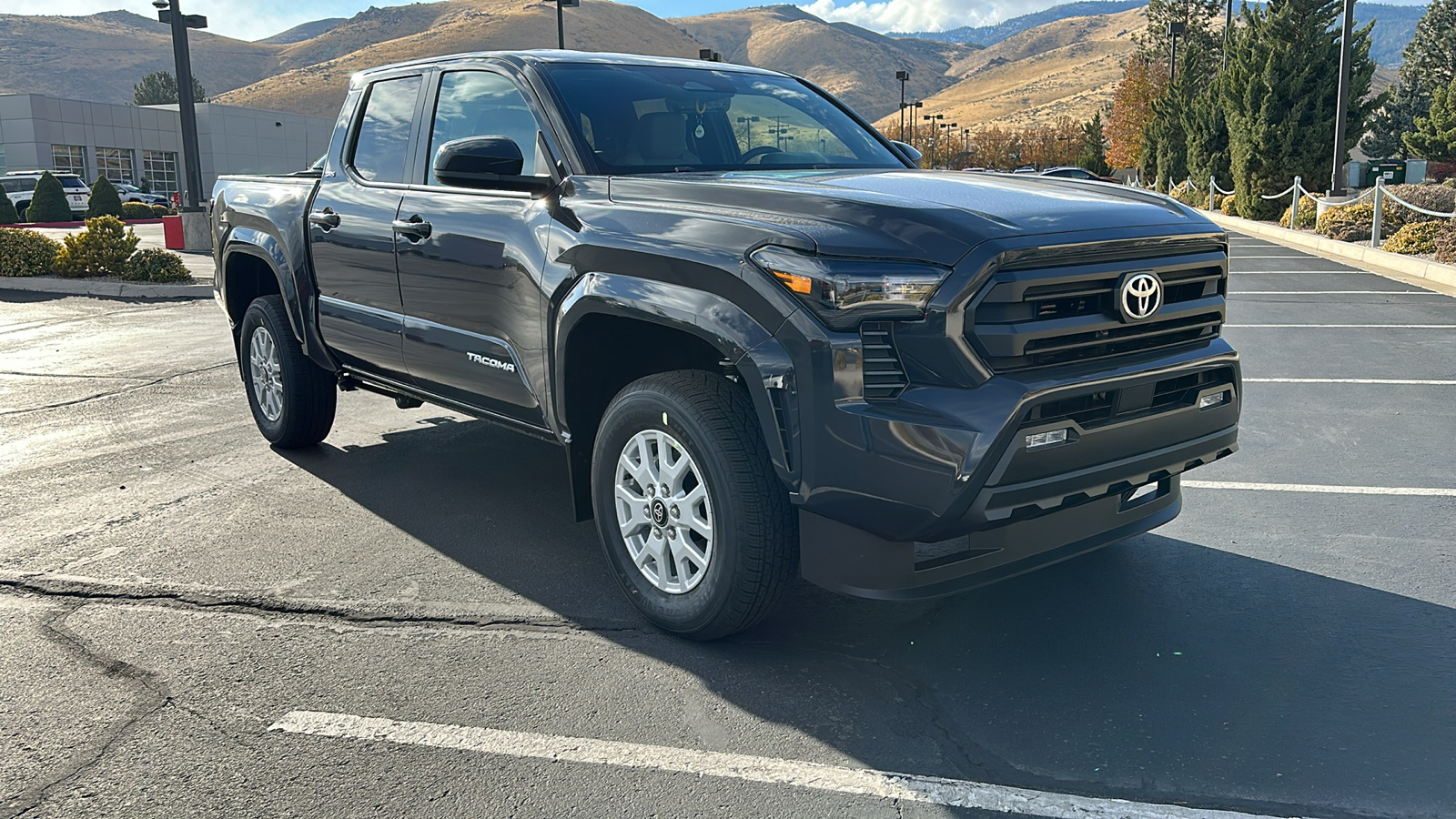 2024 TOYOTA Tacoma SR5 1