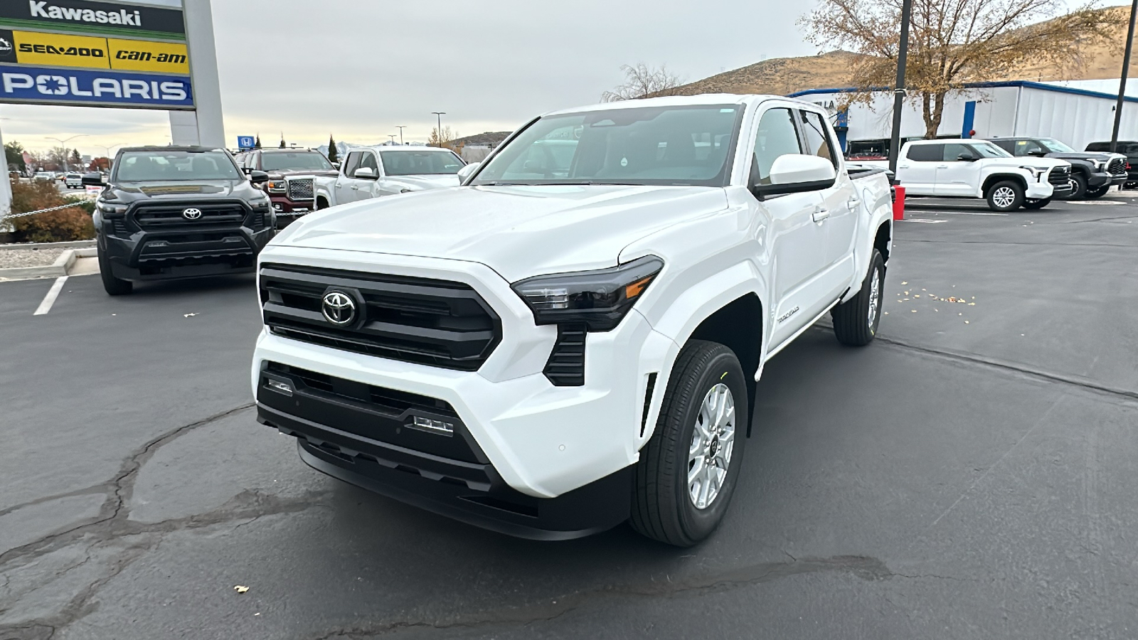 2024 TOYOTA Tacoma SR5 7