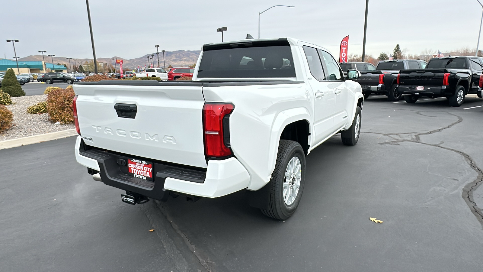 2024 TOYOTA Tacoma SR5 3