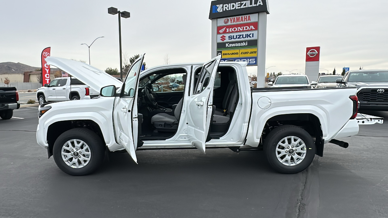 2024 TOYOTA Tacoma SR5 13