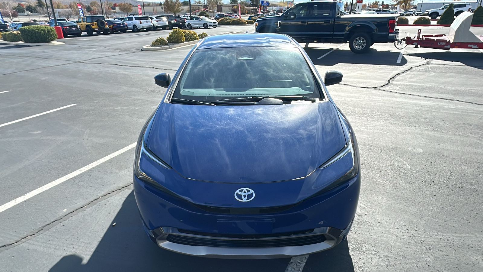 2024 TOYOTA Prius XLE 8