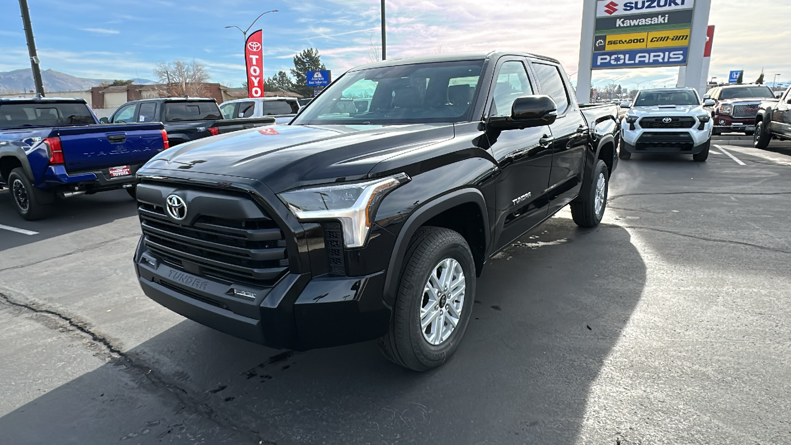 2025 TOYOTA Tundra SR5 7