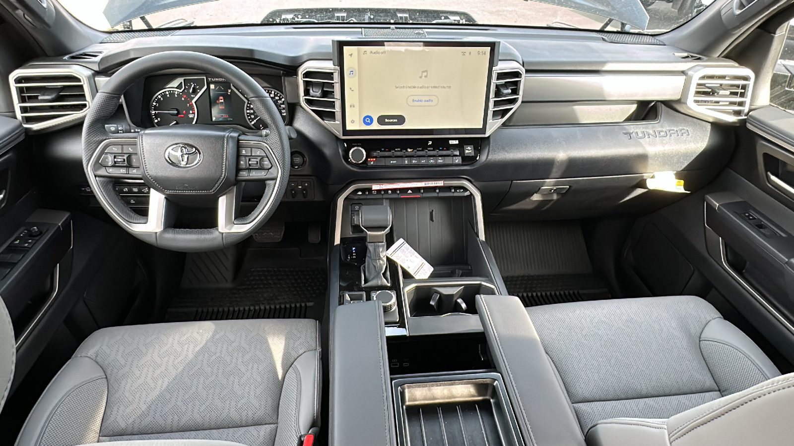 2025 TOYOTA Tundra SR5 18