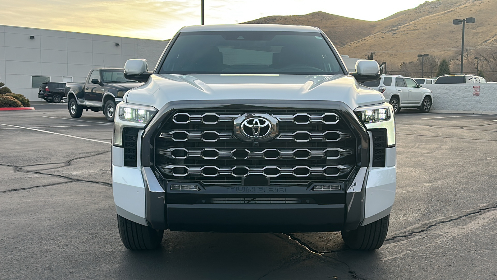 2025 TOYOTA Tundra Platinum 8