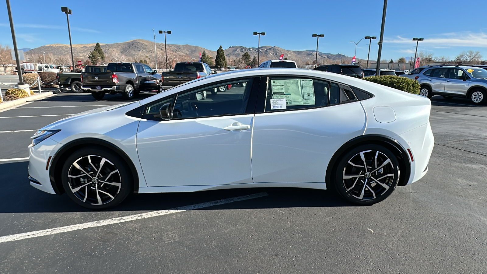 2024 TOYOTA Prius Prime XSE Premium 6