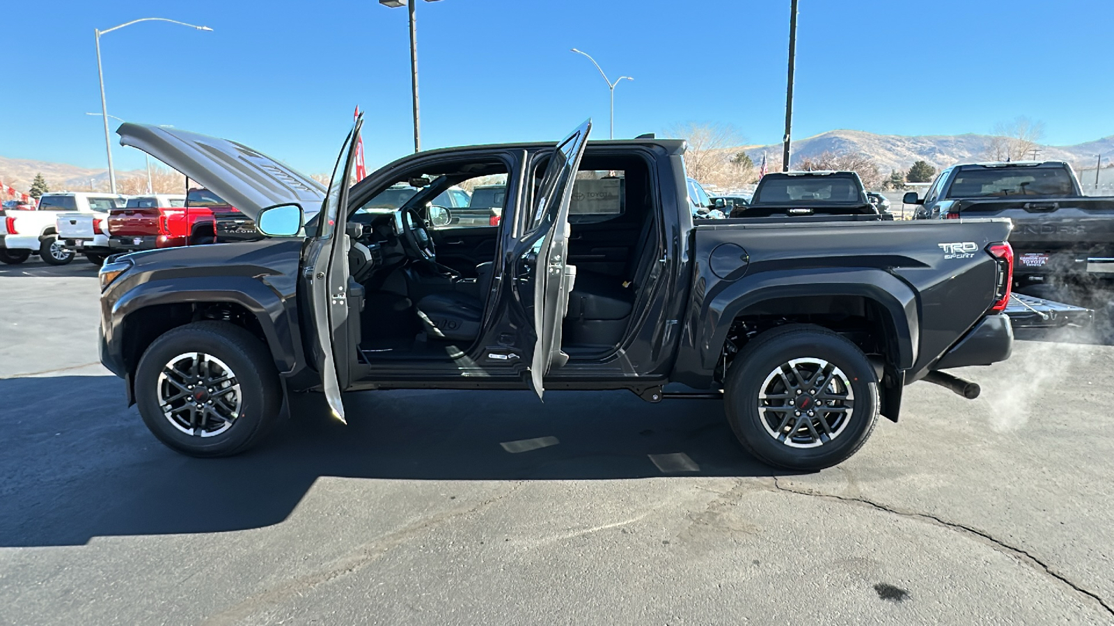 2024 TOYOTA Tacoma TRD Sport 13