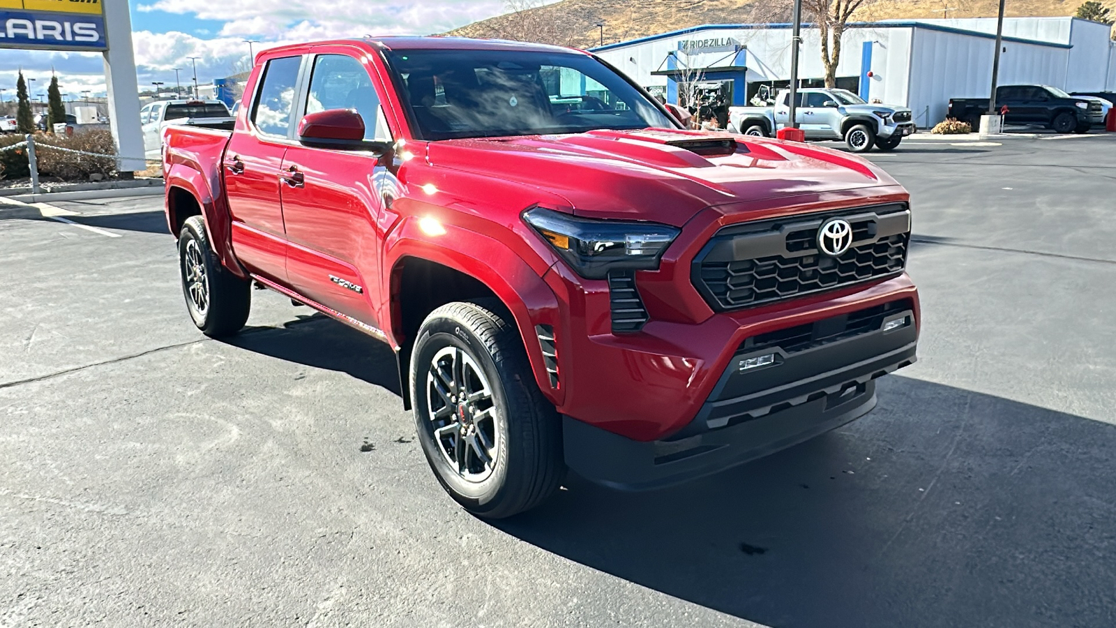 2024 TOYOTA Tacoma TRD Sport 1