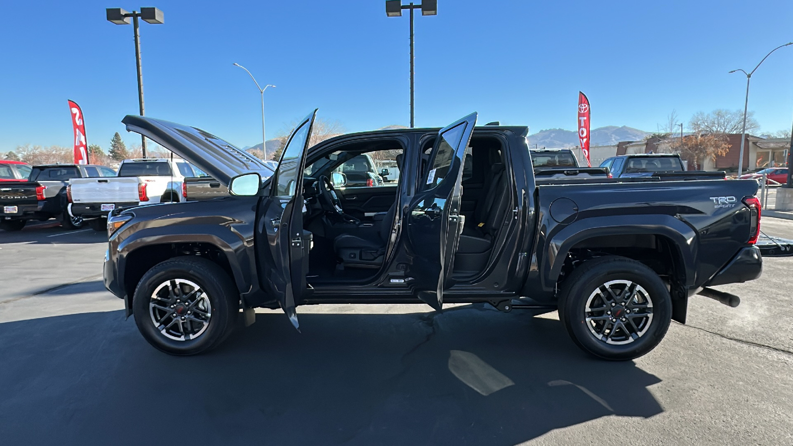 2024 TOYOTA Tacoma TRD Sport 13