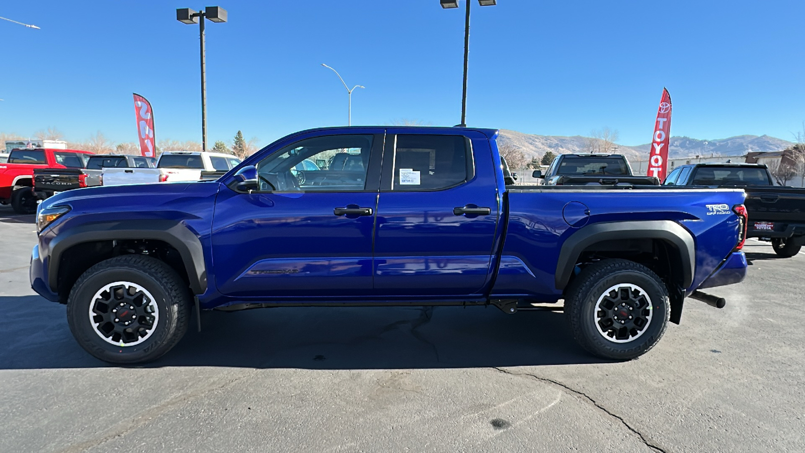 2024 TOYOTA Tacoma TRD Off-Road 6