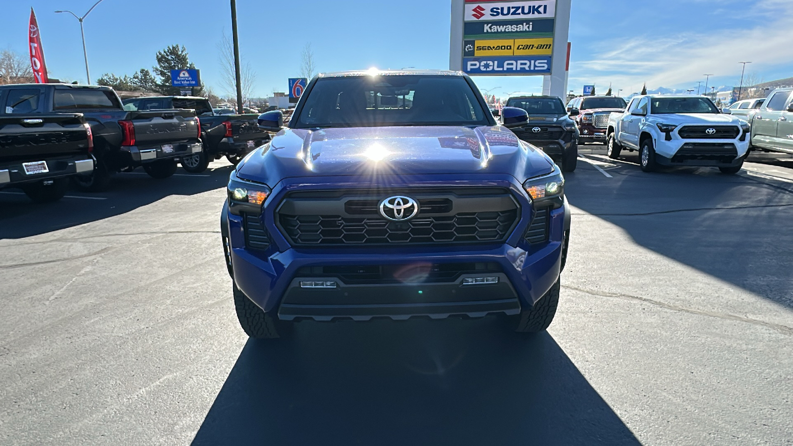 2024 TOYOTA Tacoma TRD Off-Road 8