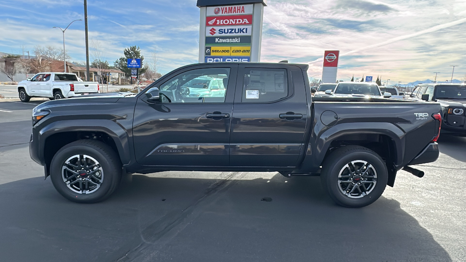 2024 TOYOTA Tacoma TRD Sport 6