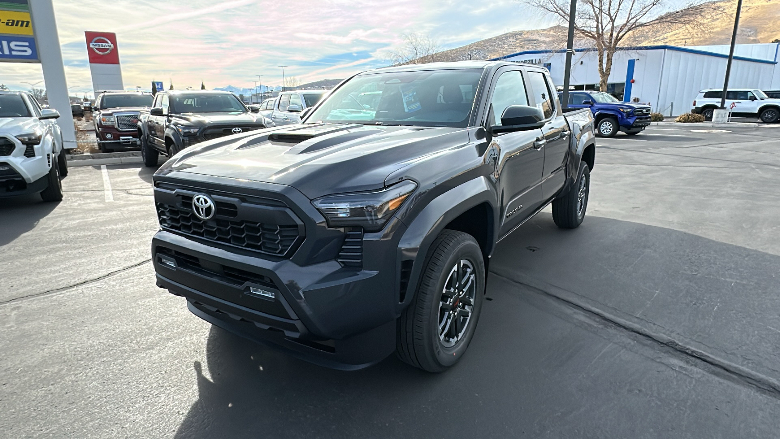 2024 TOYOTA Tacoma TRD Sport 7