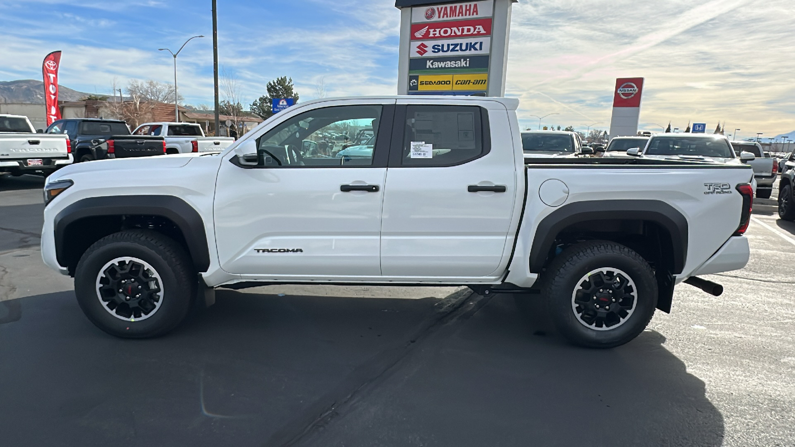 2024 TOYOTA Tacoma TRD Off-Road 6