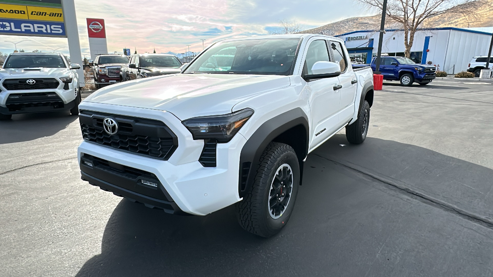 2024 TOYOTA Tacoma TRD Off-Road 7